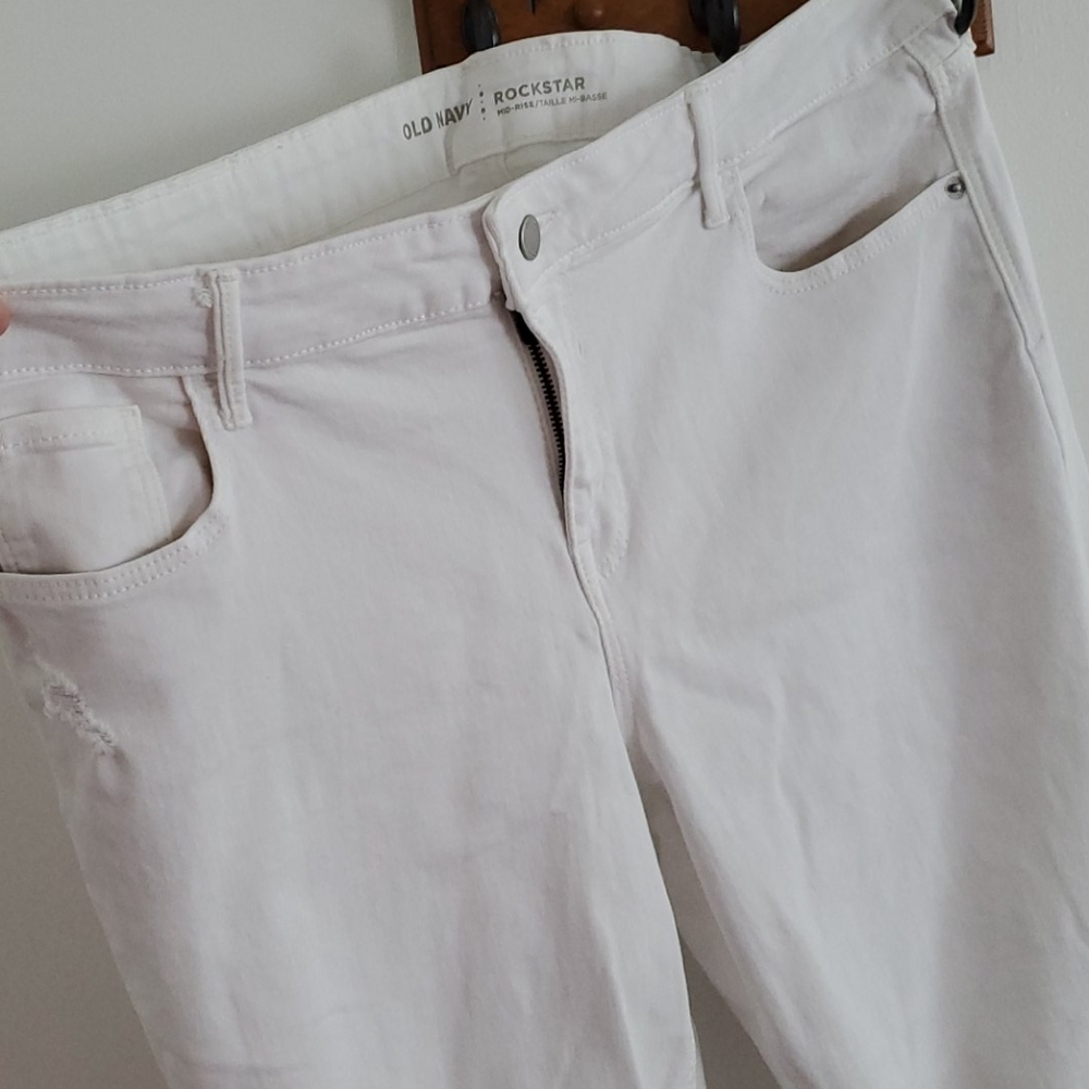Old Navy Rockstar mid rise Jeggings